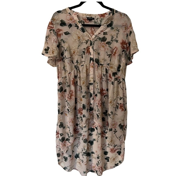 torrid Tops - TORRID Pink Floral Sheer Blouse High Low Short Sleeve Plus Size 00 Size10